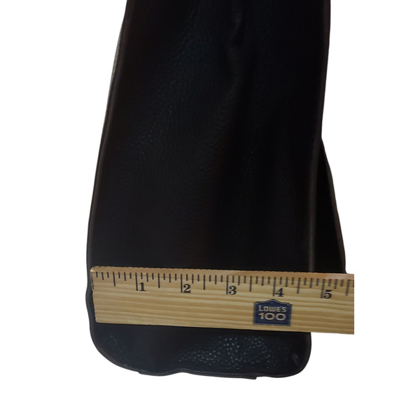 Tahari NWT Pebbled Shoulder Bag Wristlet Black Travel Tote Structured Elegant - Picture 6 of 14